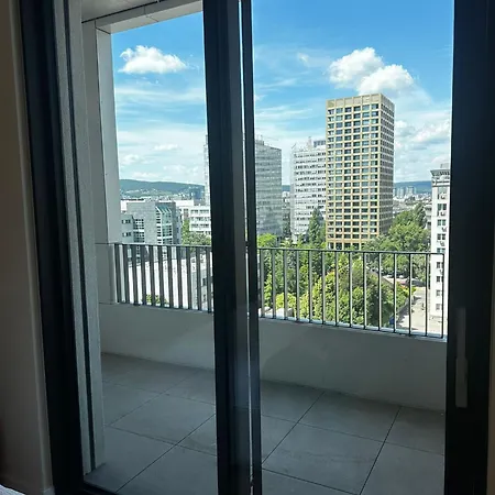 Fancy 2br & 1lr Panoramic Sky View Lägenhet Bratislava