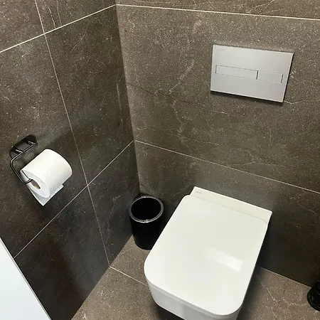 Lägenhet Fancy 2br & 1lr Panoramic Sky View Bratislava