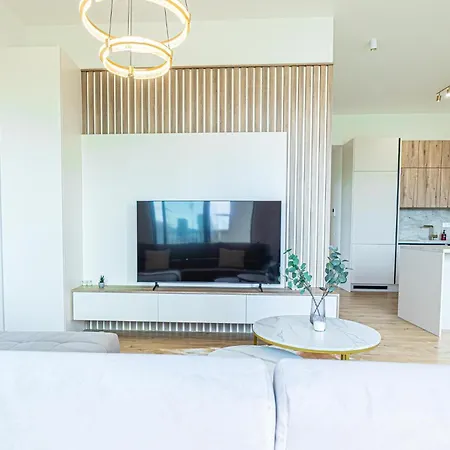 Apartment Fancy 2br & 1lr Panoramic Sky View Bratislava