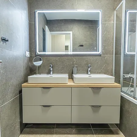 Fancy 2br & 1lr Panoramic Sky View * ברטיסלאבה