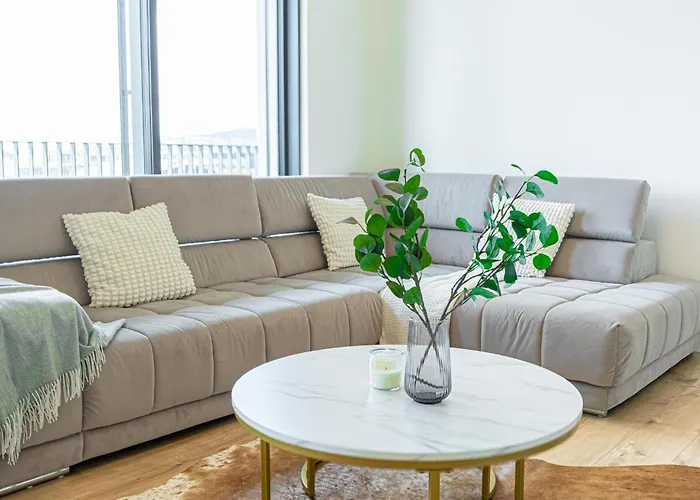 Fancy 2br & 1lr Panoramic Sky View Daire