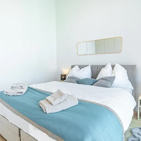 Fancy 2br & 1lr Panoramic Sky View Appartement Bratislava