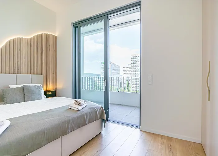 Fancy 2br & 1lr Panoramic Sky View Bratislava