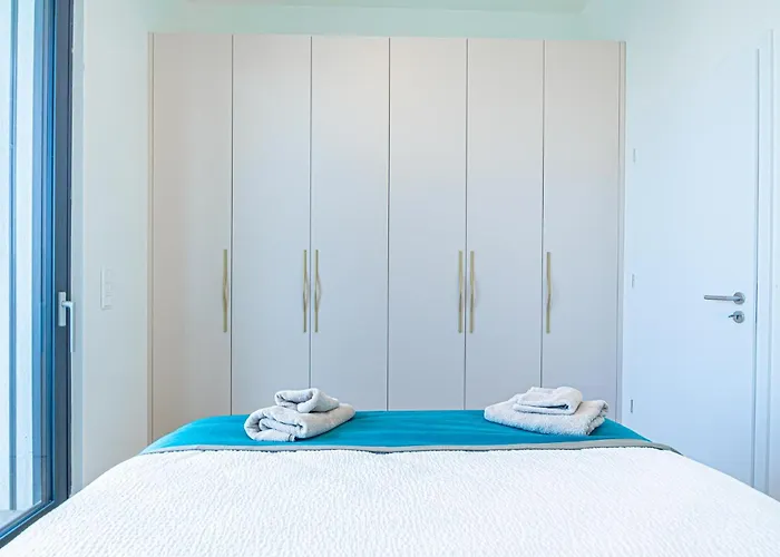 Appartement Fancy 2br & 1lr Panoramic Sky View