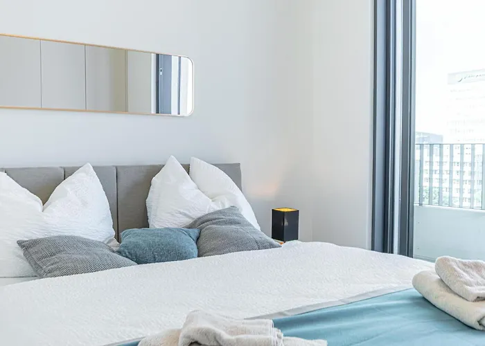 Fancy 2br & 1lr Panoramic Sky View