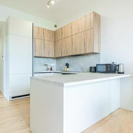 Fancy 2br & 1lr Panoramic Sky View Appartement